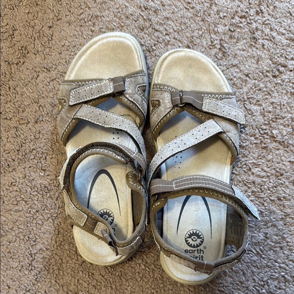 Earth Spirit Sandals - Tan